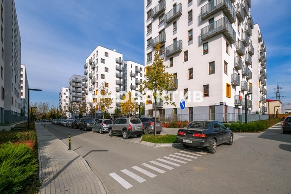 
   Продам 1-комнатную, 37.6 м², Дунаевского ул, 14/2

. Фото 23.