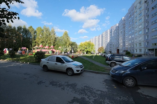 
   Продам 3-комнатную, 63.4 м², 2-й (4 мкр.) кв-л, 203

. Фото 19.