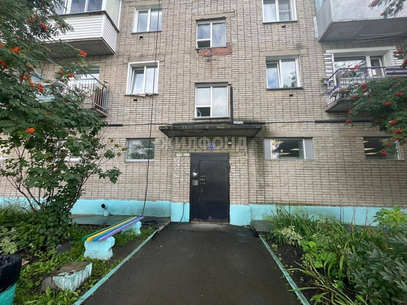 
   Продам 3-комнатную, 63.6 м², Молодежная ул, 13

. Фото 9.