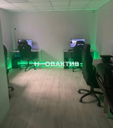 
   Продам помещение свободного назначения, 81 м², Зорге ул, 279

. Фото 1.