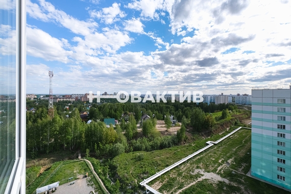 
   Продам 2-комнатную, 55.6 м², Татьяны Снежиной ул, 19

. Фото 22.