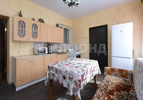 
   Продам дом, 250 м², Новосибирск

. Фото 7.