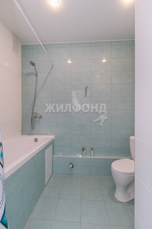 
   Продам 1-комнатную, 34.6 м², Адриена Лежена ул, 38

. Фото 2.