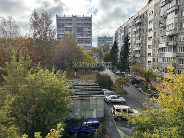 
   Продам 1-комнатную, 29.6 м², Бориса Богаткова ул, 266/1

. Фото 1.