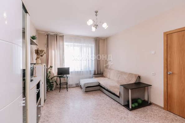 
   Продам 1-комнатную, 32.2 м², Петухова ул, 164

. Фото 8.