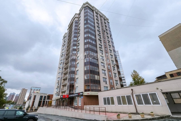 
   Продам 2-комнатную, 70.7 м², Семьи Шамшиных ул, 24/2

. Фото 32.