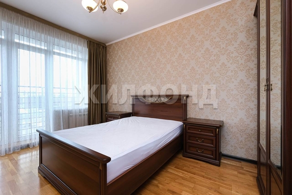 
   Продам 2-комнатную, 70.7 м², Семьи Шамшиных ул, 24/2

. Фото 8.