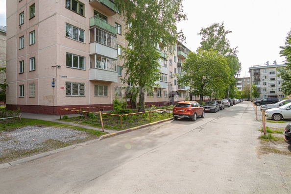 
   Продам 3-комнатную, 61 м², Гоголя ул, 184/1

. Фото 30.