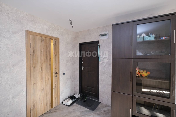 
   Продам 3-комнатную, 57 м², Оловозаводская ул, 27

. Фото 17.