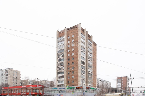 
   Продам 3-комнатную, 68.2 м², Бориса Богаткова ул, 221

. Фото 10.