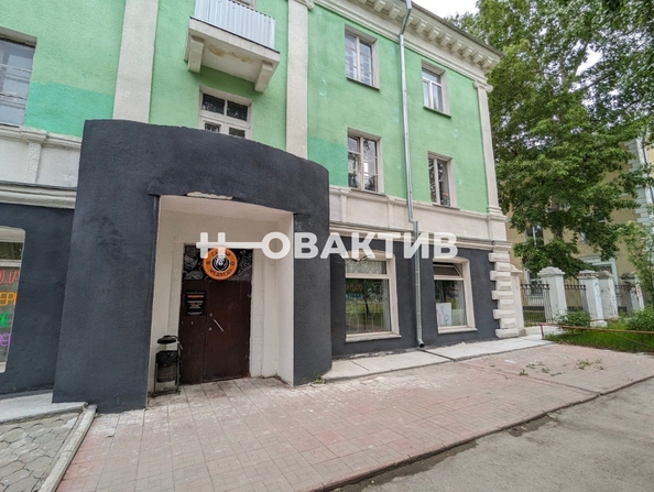 
   Продам помещение свободного назначения, 95.9 м², Первомайская ул, 160

. Фото 2.