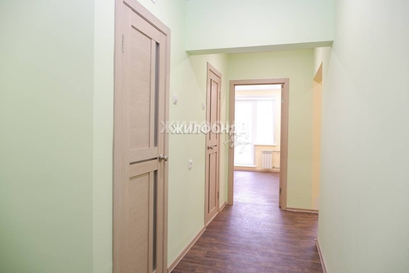 
   Продам 1-комнатную, 40.5 м², Александра Чистякова ул, 2/1

. Фото 9.