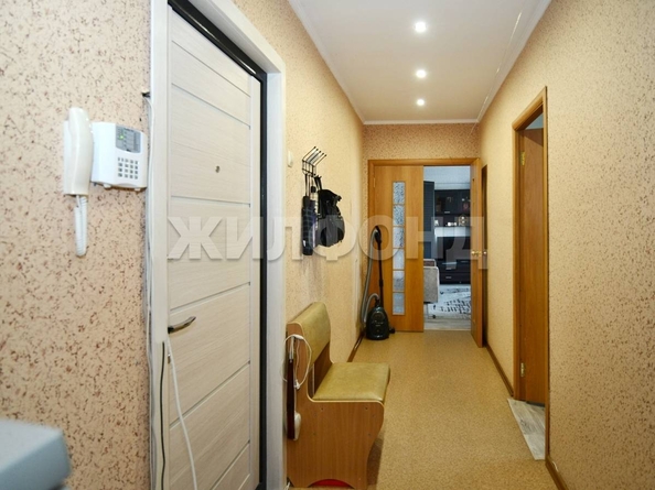 
   Продам 2-комнатную, 53 м², В. Высоцкого ул, 42/3

. Фото 8.
