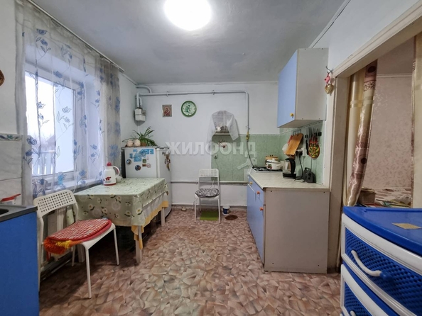 
   Продам 2-комнатную, 40 м², Ленина ул, 12

. Фото 3.