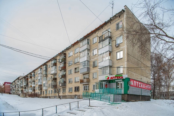 
   Продам 2-комнатную, 42.3 м², Доватора ул, 29

. Фото 19.