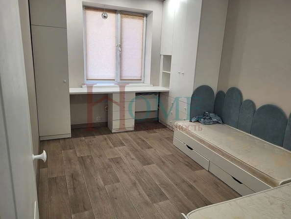 
  Сдам в аренду 2-комнатную квартиру, 80 м², Новосибирск

. Фото 8.