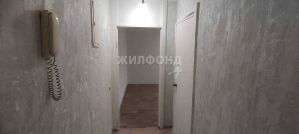 
   Продам 1-комнатную, 31.5 м², Макаренко ул, 27/2

. Фото 8.