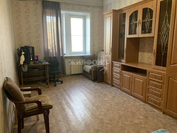 
   Продам 2-комнатную, 63.3 м², Аэропорт ул, 7

. Фото 1.