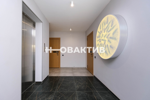 
   Продам 3-комнатную, 92.8 м², Владимира Заровного ул, 24

. Фото 31.