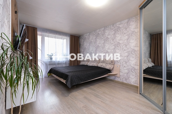 
   Продам 2-комнатную, 44 м², Зорге ул, 189

. Фото 1.