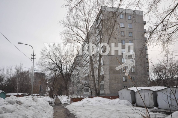 
   Продам 1-комнатную, 29.8 м², Зорге ул, 257/1

. Фото 8.