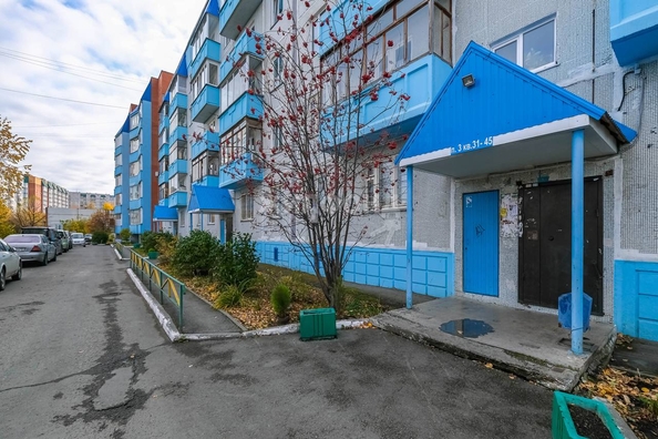 
   Продам 2-комнатную, 52.6 м², В. Высоцкого ул, 15

. Фото 26.