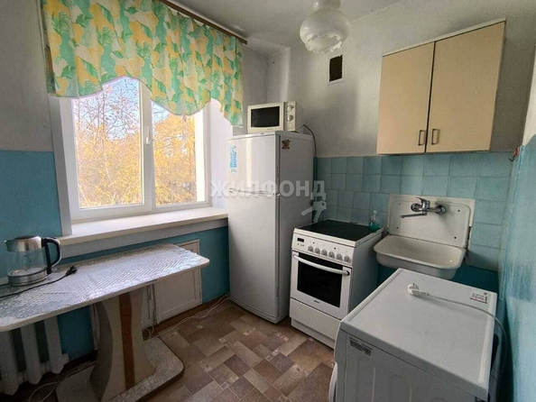 
   Продам 3-комнатную, 59.8 м², Учительская ул, 22

. Фото 6.