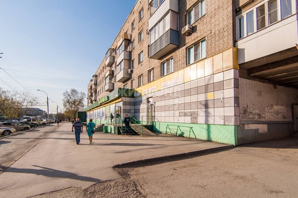 
   Продам 3-комнатную, 59.8 м², Учительская ул, 22

. Фото 20.