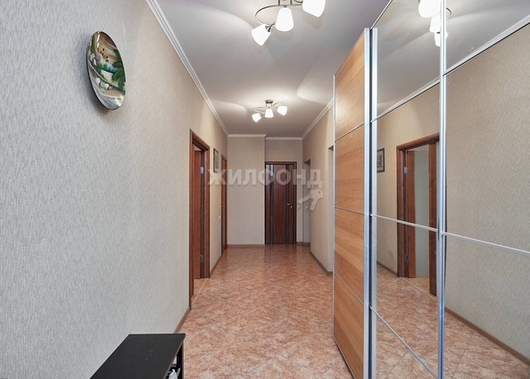 
   Продам 3-комнатную, 100 м², Кропоткина ул, 116/1

. Фото 12.