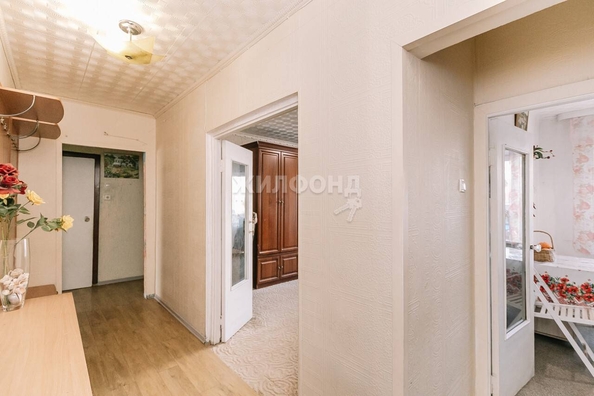 
   Продам 3-комнатную, 62.4 м², Родники ул, 1

. Фото 3.