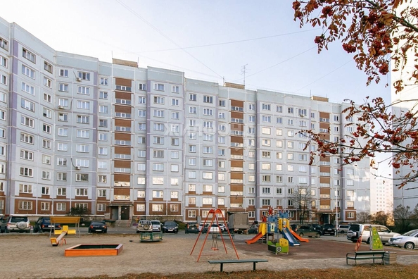 
   Продам 3-комнатную, 62.4 м², Родники ул, 1

. Фото 27.