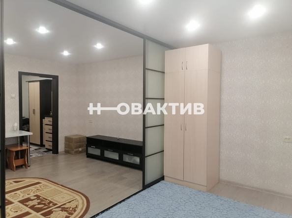 
   Продам студию, 37.8 м², Александра Чистякова ул, 2/1

. Фото 7.