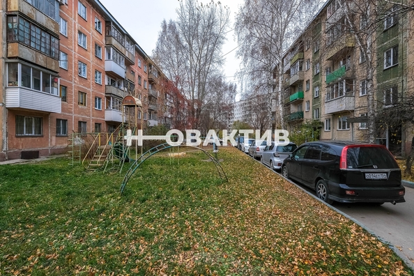 
   Продам 1-комнатную, 30.5 м², Рельсовая ул, 8/1

. Фото 24.