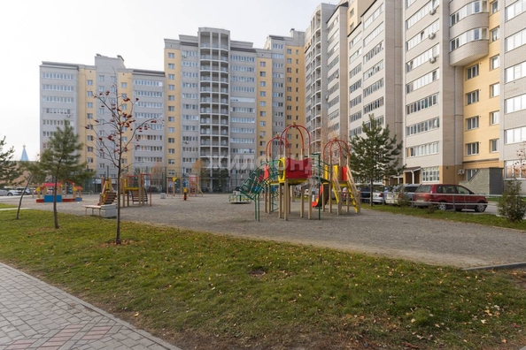 
   Продам 1-комнатную, 44 м², 2-й (4 мкр.) кв-л, 232

. Фото 18.