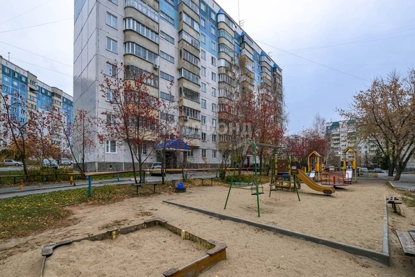 
   Продам 1-комнатную, 40.5 м², Лазурная ул, 16

. Фото 15.