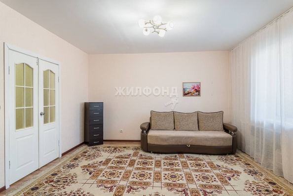 
   Продам 3-комнатную, 76.9 м², Краснообск, 205

. Фото 6.