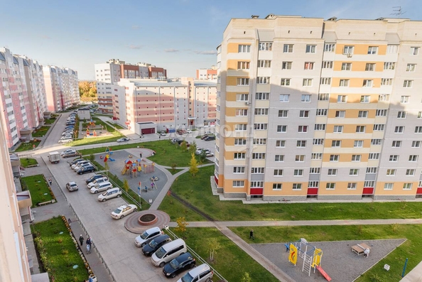 
   Продам 3-комнатную, 76.9 м², Краснообск, 205

. Фото 25.