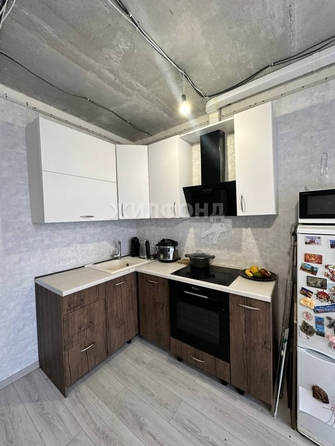 
   Продам 3-комнатную, 91.6 м², Охотская ул, 88/4

. Фото 19.