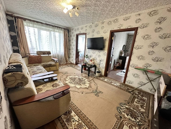 
   Продам 4-комнатную, 61.4 м², Есенина ул, 20

. Фото 4.