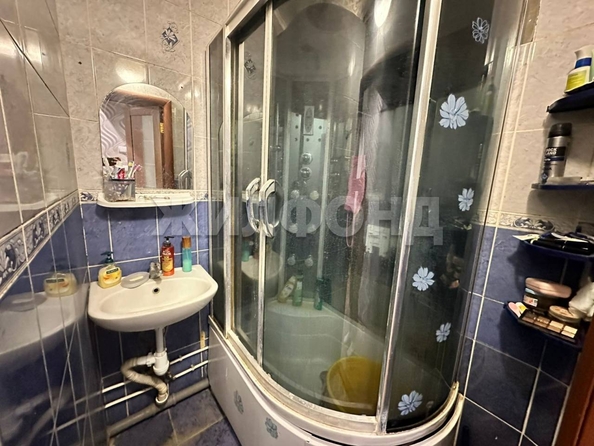 
   Продам 4-комнатную, 61.4 м², Есенина ул, 20

. Фото 11.