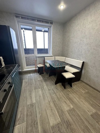 
  Сдам в аренду 1-комнатную квартиру, 42 м², Новосибирск

. Фото 2.