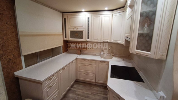 
   Продам 2-комнатную, 44 м², Богдана Хмельницкого ул, 10/2

. Фото 9.