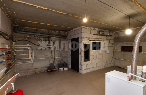 
   Продам дом, 400.2 м², Гусиный Брод село

. Фото 18.