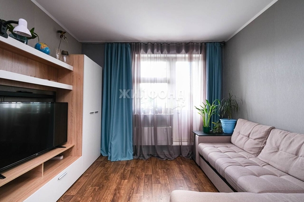 
   Продам 2-комнатную, 42.5 м², Твардовского ул, 22/6

. Фото 4.