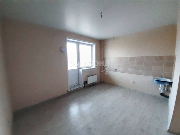 
   Продам студию, 21.2 м², Закаменский мкр, 12

. Фото 1.