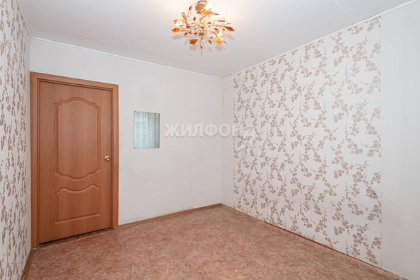 
   Продам 2-комнатную, 42.5 м², Лунная ул, 9

. Фото 6.