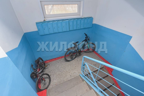 
   Продам 3-комнатную, 57.2 м², Микрорайон тер, 14

. Фото 10.