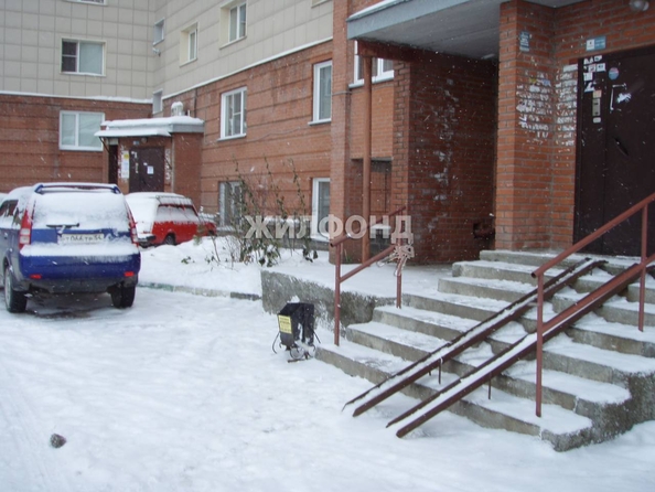 
   Продам 3-комнатную, 95.6 м², Калинина ул, 20

. Фото 2.