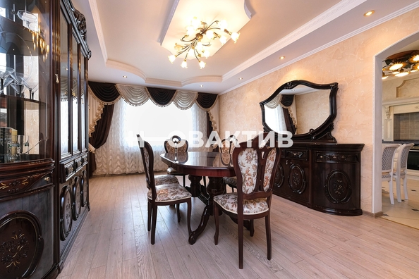 
   Продам 4-комнатную, 154 м², Горский мкр, 42

. Фото 5.