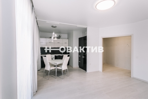 
   Продам 1-комнатную, 46 м², Большая ул, 680

. Фото 3.